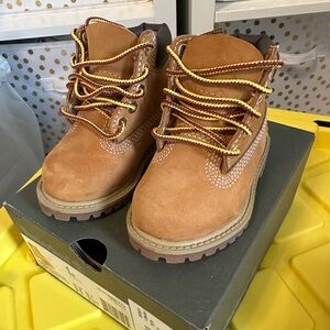 Like new 4c Timberlands